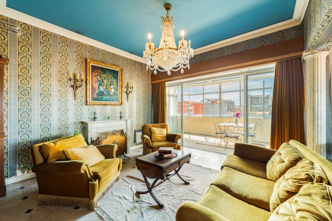 Apartment in Arroios, Lisbon, Portugal 5 - 17894461