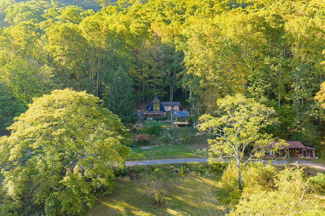 House in Burnsville, North Carolina, United States 3 - 17894598