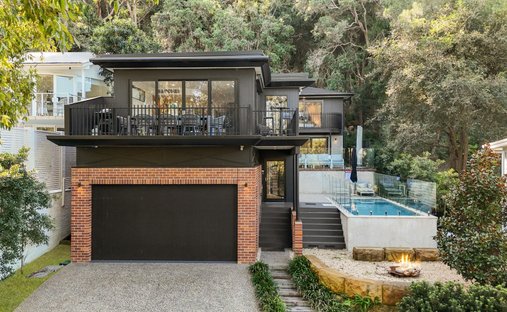House in Pearl Beach, New South Wales, Australia 1