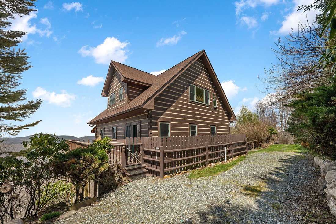 House in Zionville, North Carolina, United States 1 - 17894564