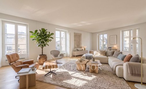 Appartamento a Bordeaux, Nuova Aquitania, Francia 1