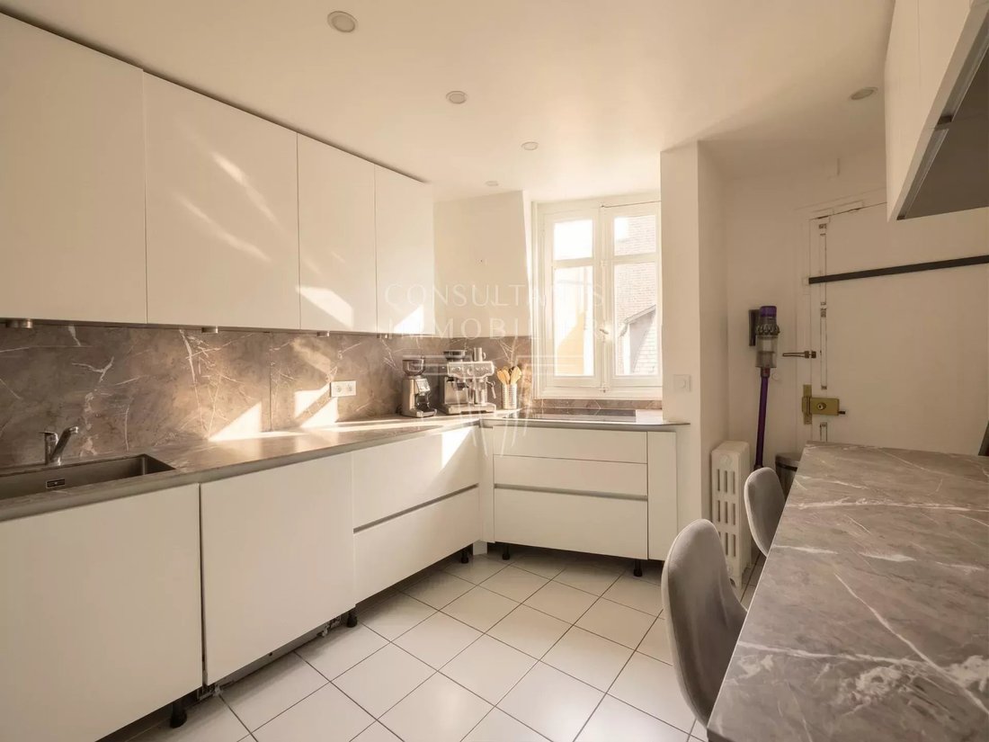 Apartment in Muette Nord, Paris 16e Arrondissement, Paris 3 - 17894515
