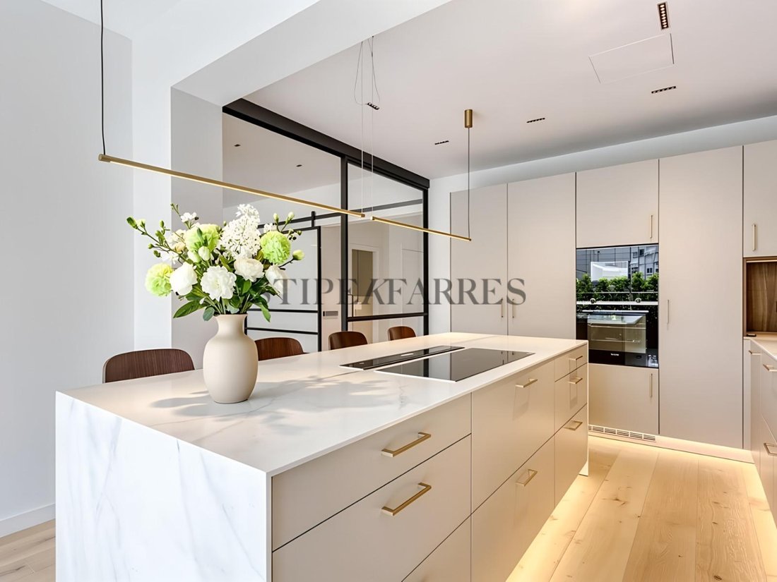 Apartment in Sarrià-Sant Gervasi, Barcelona, Spain 4 - 17894983