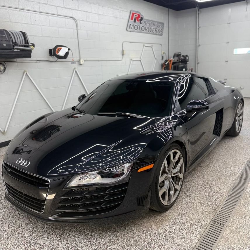 Coupe in Moorhead, MN, United States 1 - 17894952