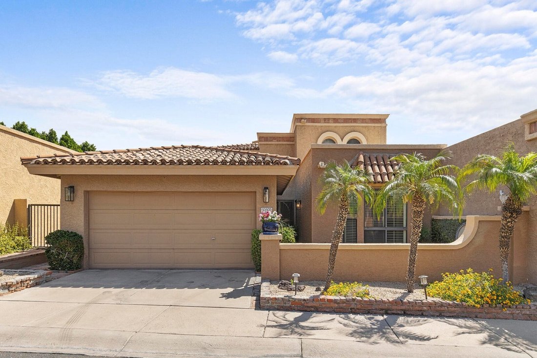 Phoenix, Arizona, United States 1 - 17895230