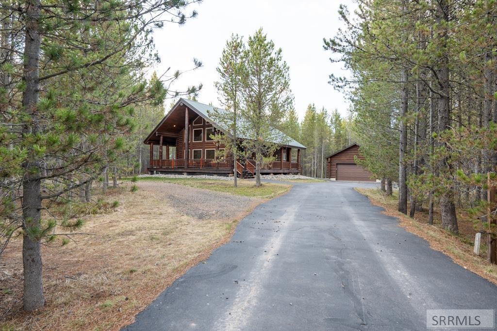 House in Island Park, Idaho, United States 4 - 17850544
