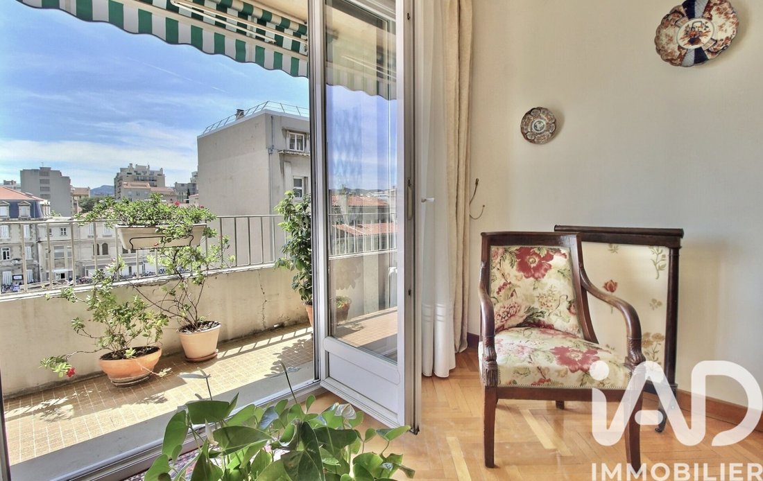 Apartment in Le Rouet, 8e Arrondissement, Marseille 5 - 17897165