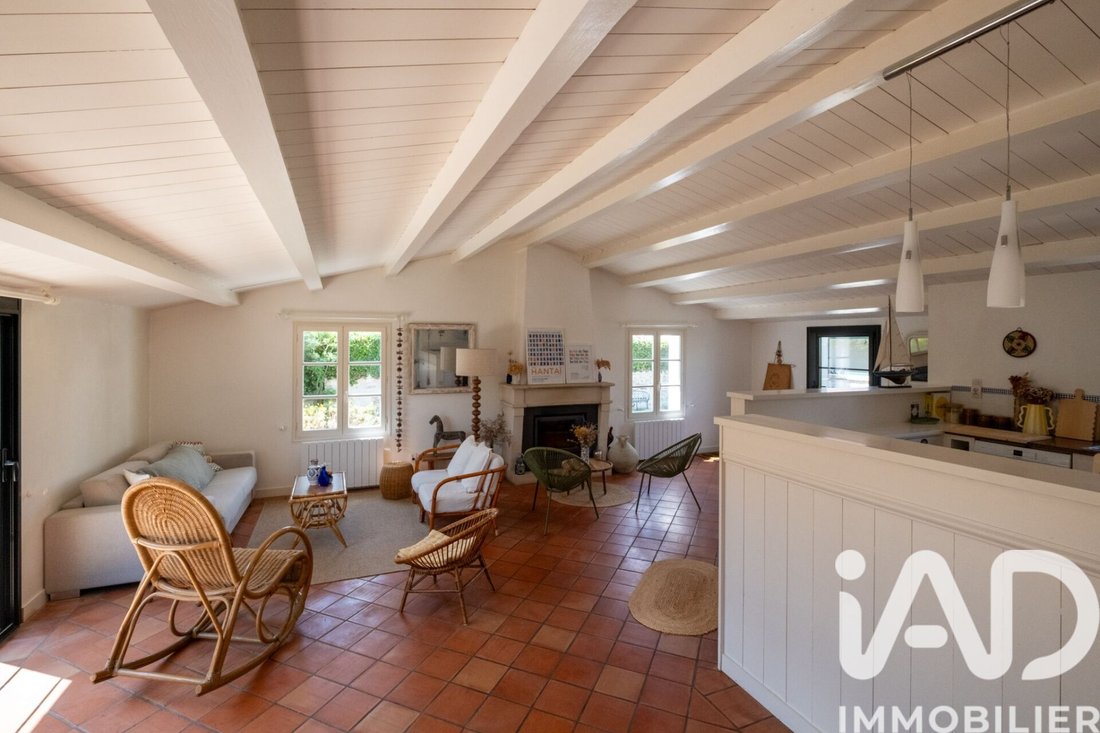 House in Sainte-Marie-de-Ré, Nouvelle-Aquitaine, France 5 - 17884857