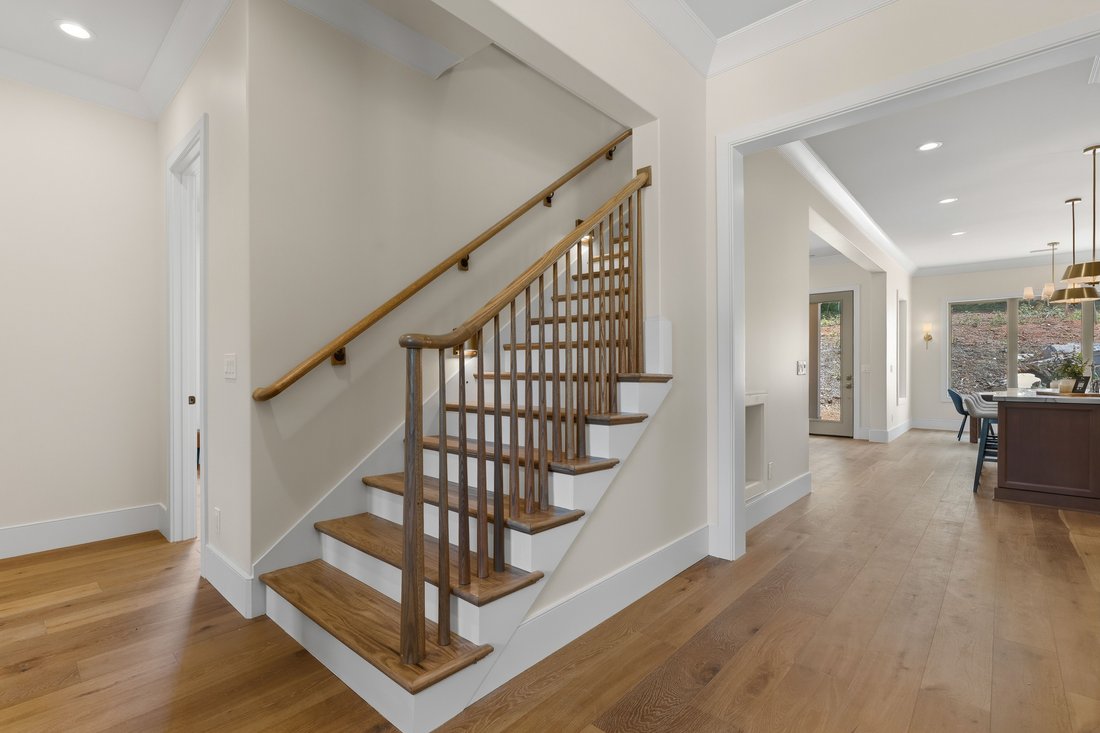 Louisville, Tennessee, United States 5 - 17894859