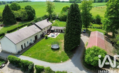 House in Les Billanges, Nouvelle-Aquitaine, France 1