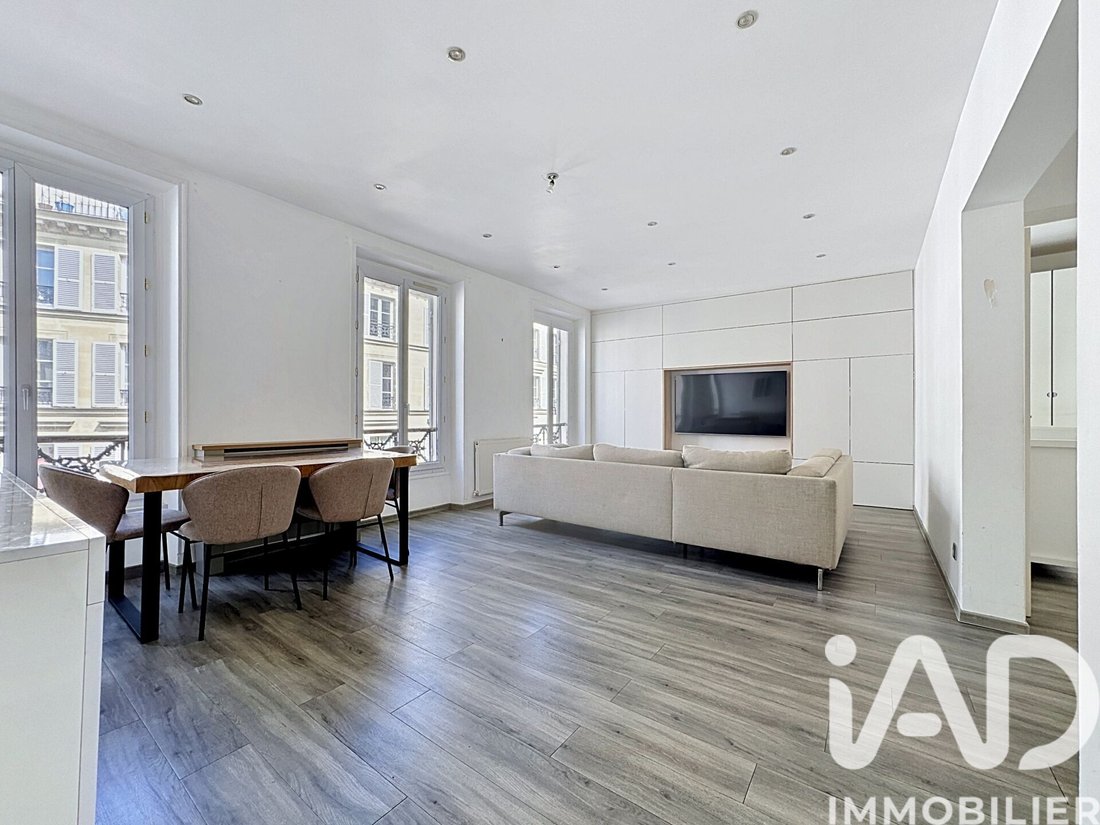 Apartment in Grandes Carrières-Clichy, Paris 18e Arrondissement, Paris 2 - 17897368