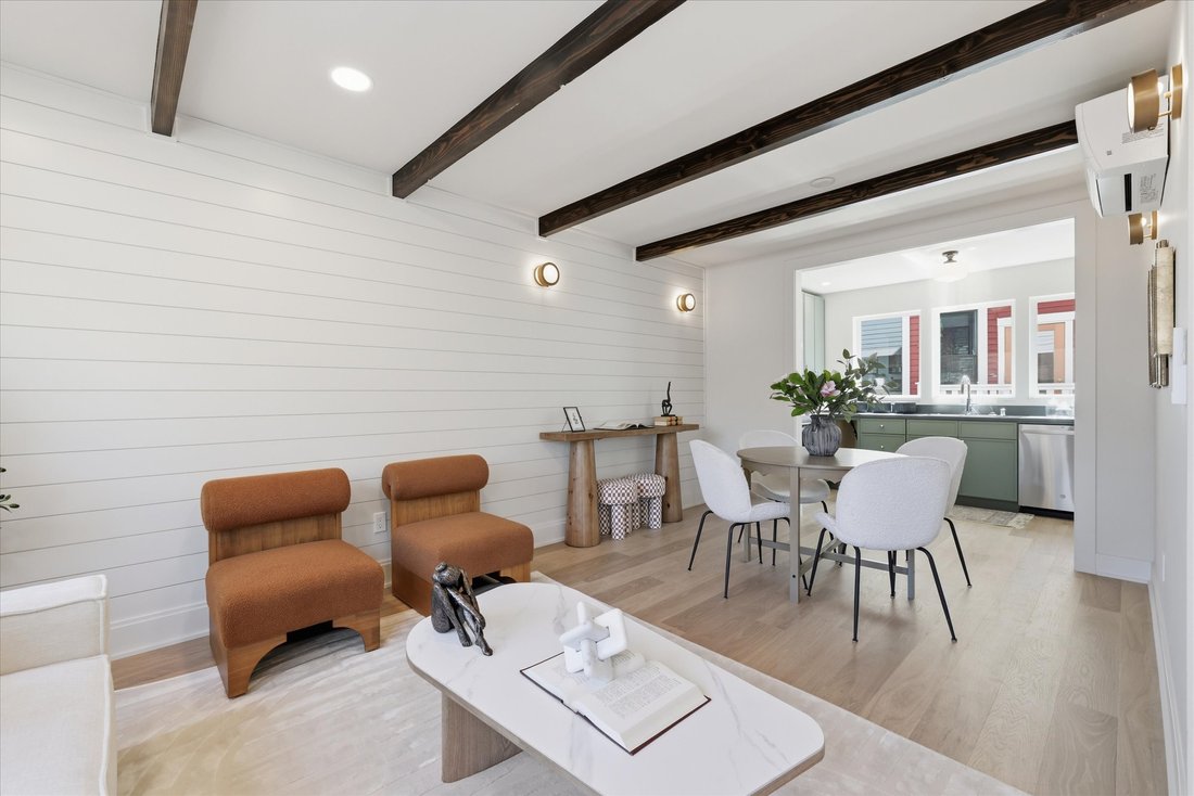 Condo in Seattle, Washington, United States 5 - 17895228