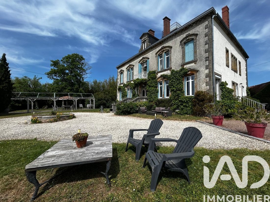 House in Le Brethon, Auvergne-Rhône-Alpes, France 1 - 17897358