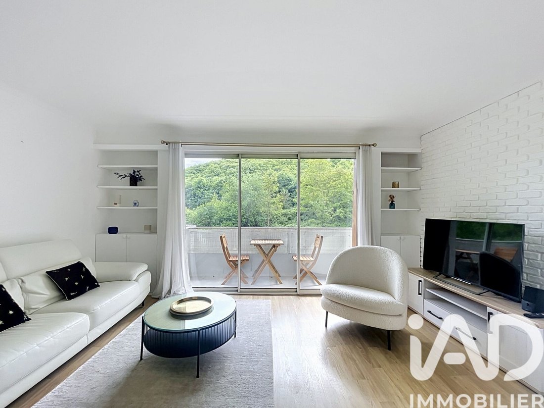 Apartment in Rive Gauche, Viroflay, France 1 - 17897276