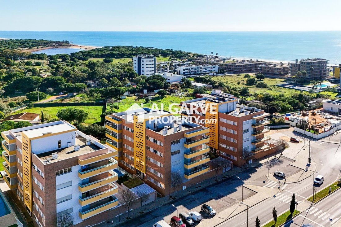 Apartment in Quarteira, Algarve, Portugal 1 - 17895015