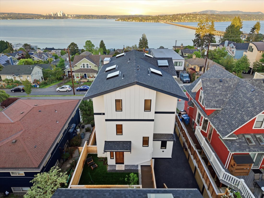 Condo in Seattle, Washington, United States 1 - 17895228