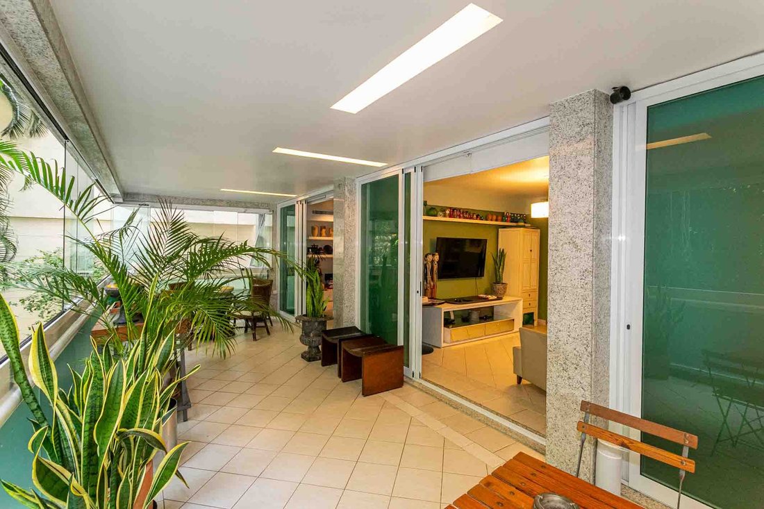 Apartment in Rio de Janeiro, State of Rio de Janeiro, Brazil 1 - 17895106