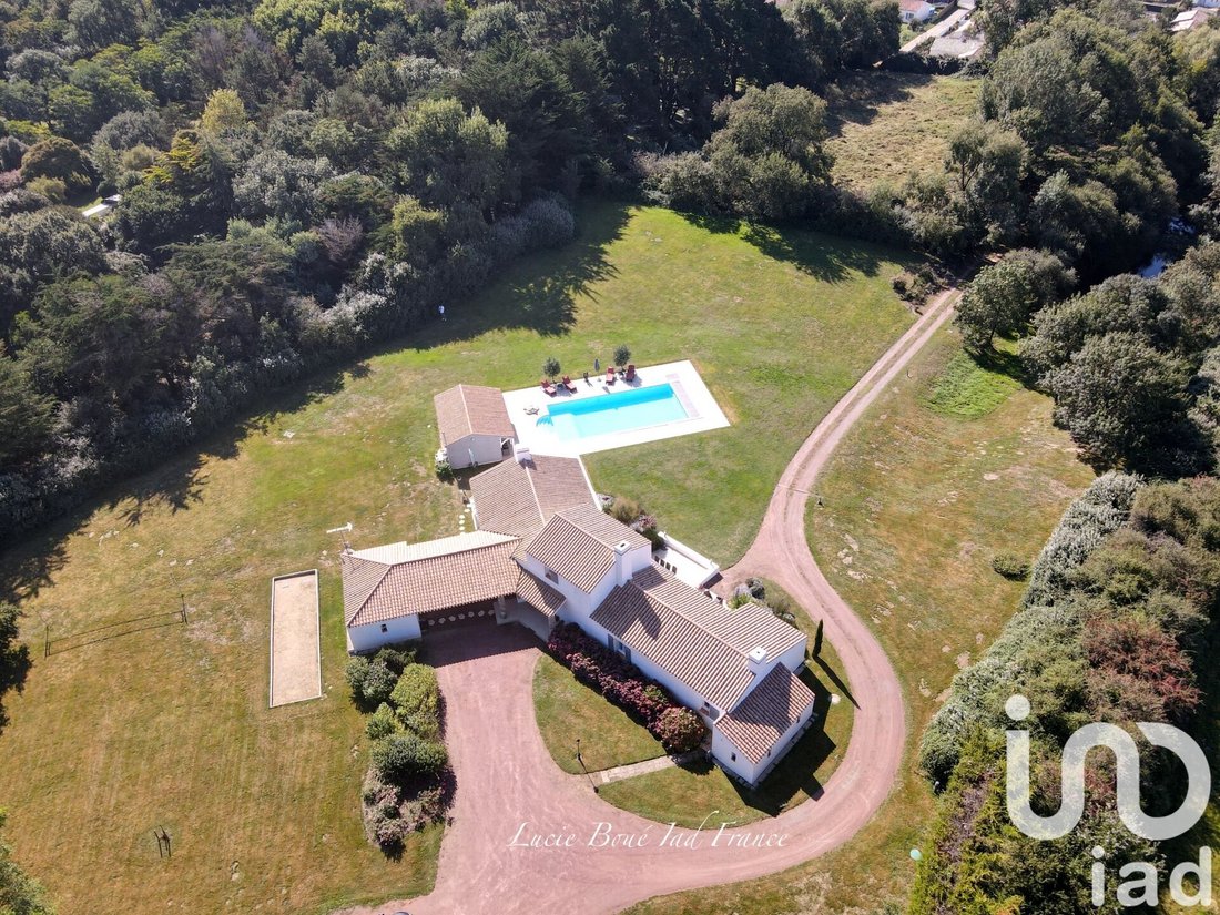 House in Saint-Gervais, Pays de la Loire, France 4 - 17897147