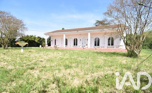 House in Saint-Hilaire, Occitania, France 1