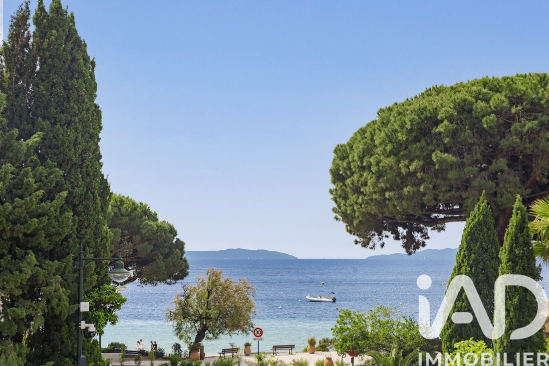 Apartment in Le Lavandou, Provence-Alpes-Côte d'Azur, France 1 - 17897141