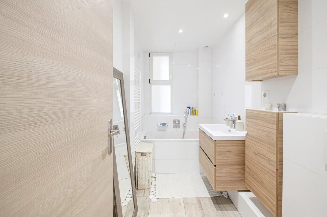Apartment in Bois de Boulogne, Paris 16e Arrondissement, Paris 4 - 17895135