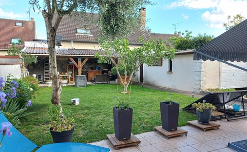 Casa a Belle Croix, Ozoir-la-Ferrière, Francia 1