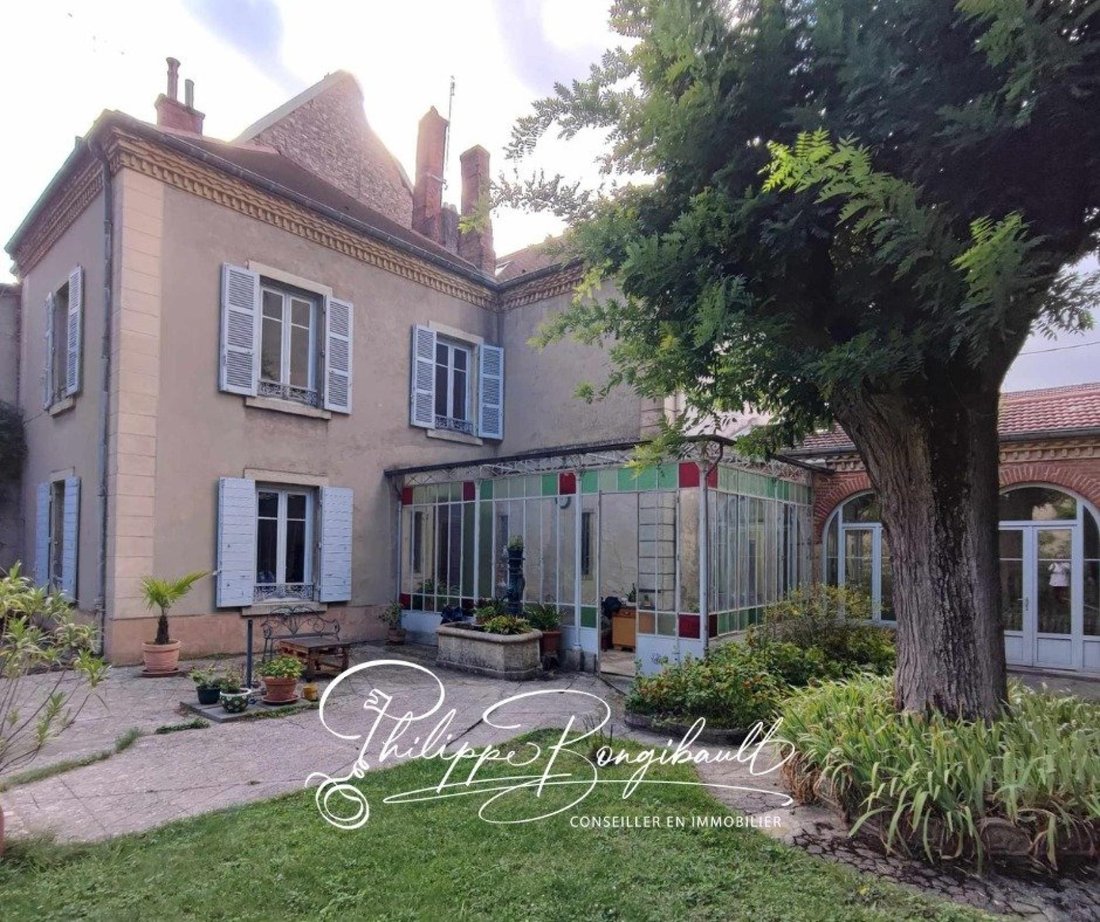 House in Cremieu, Auvergne-Rhône-Alpes, France 2 - 17895124
