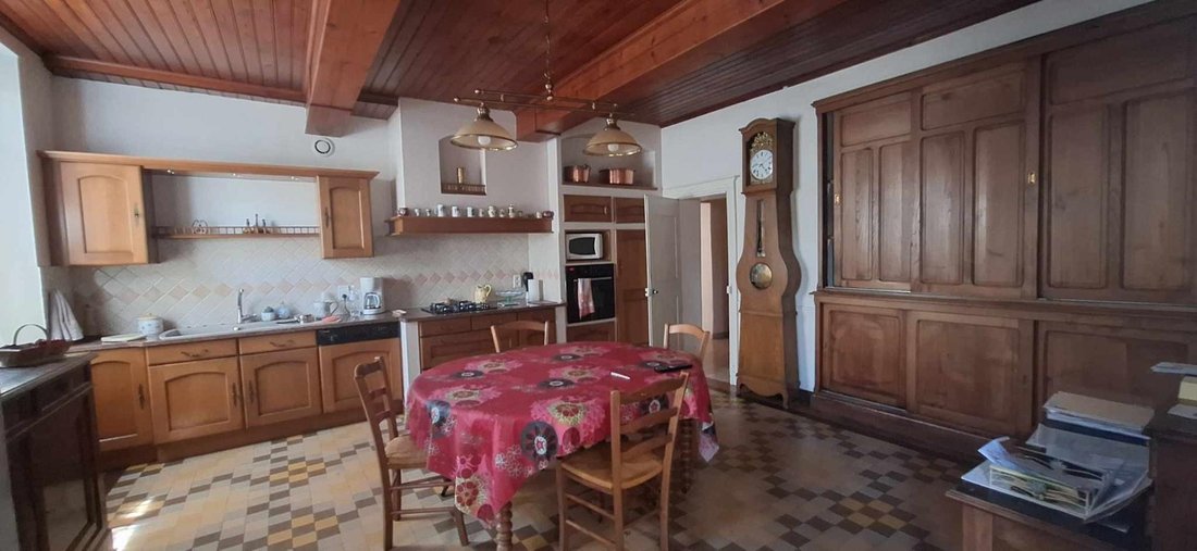 House in Castelnau-de-Levis, Occitania, France 3 - 17437203