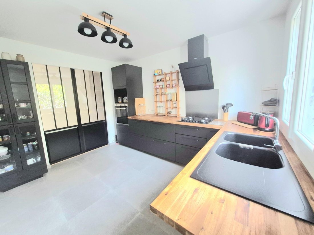 House in Bercheres Nord, Pontault-Combault, France 1 - 17349395