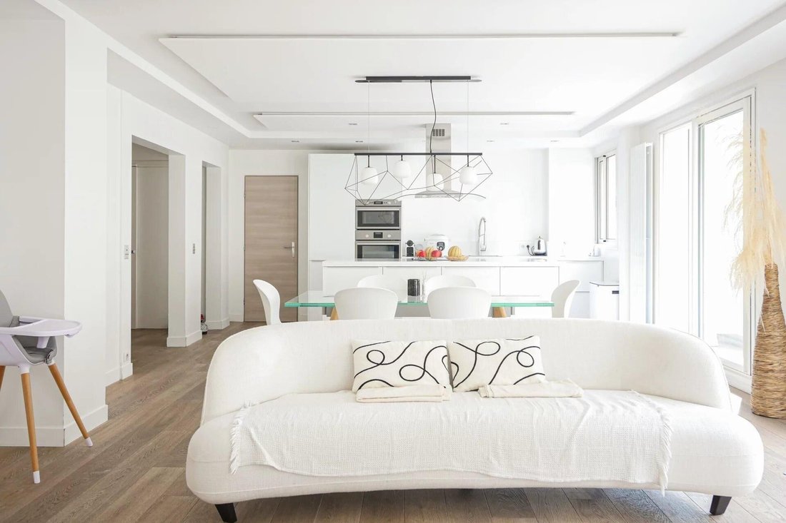 Apartment in Bois de Boulogne, Paris 16e Arrondissement, Paris 2 - 17895135