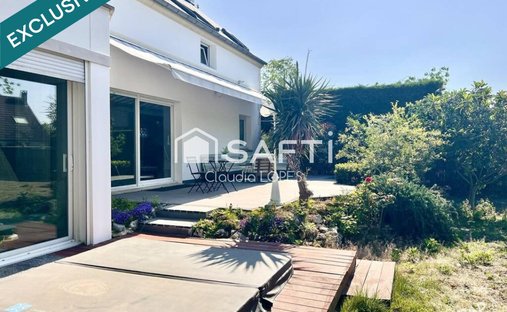 House in Ancien Centre Ville, Ermont, France 1