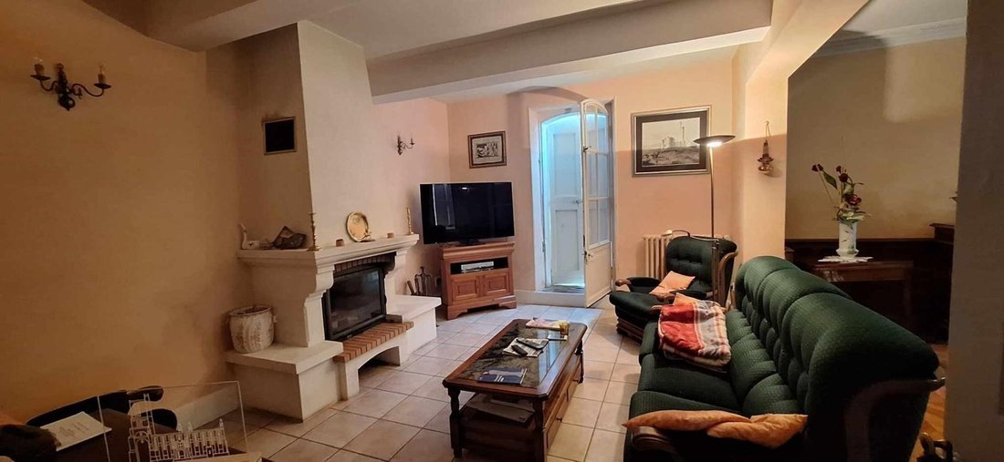 House in Castelnau-de-Levis, Occitania, France 5 - 17437203