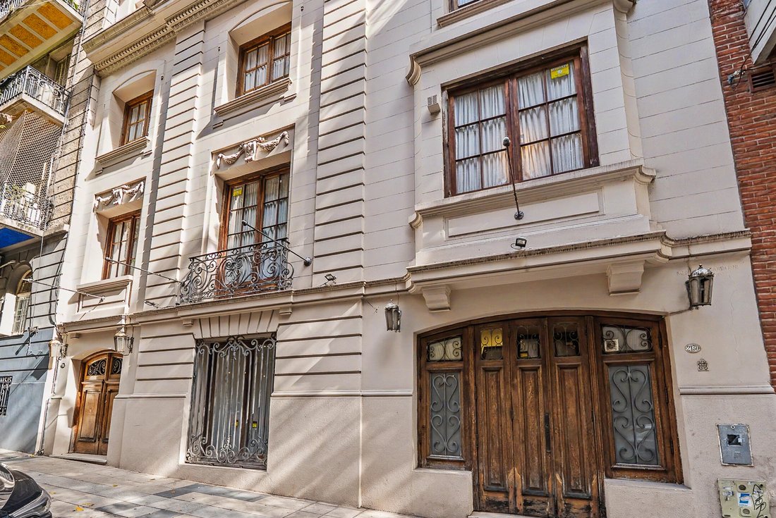 House in Buenos Aires, Buenos Aires, Argentina 1 - 17895006
