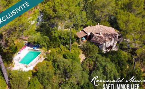 House in Belgentier, Provence-Alpes-Côte d'Azur, France 1