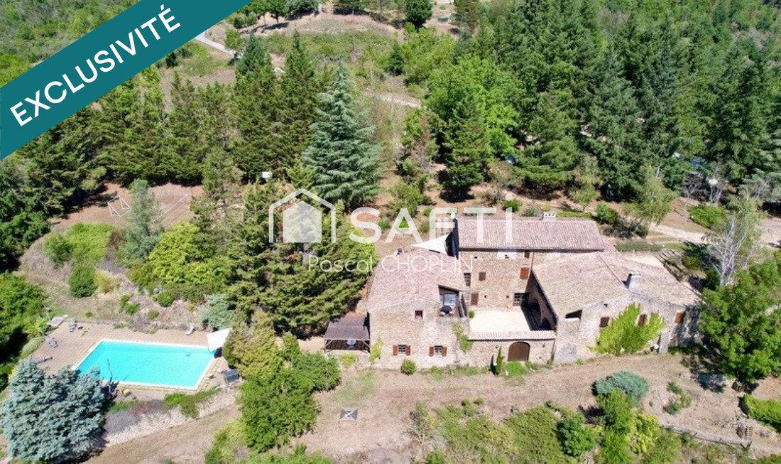 House in Ardoix, Auvergne-Rhône-Alpes, France 1 - 17895122