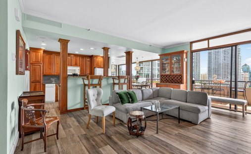 Condo in Los Angeles, California, United States 1