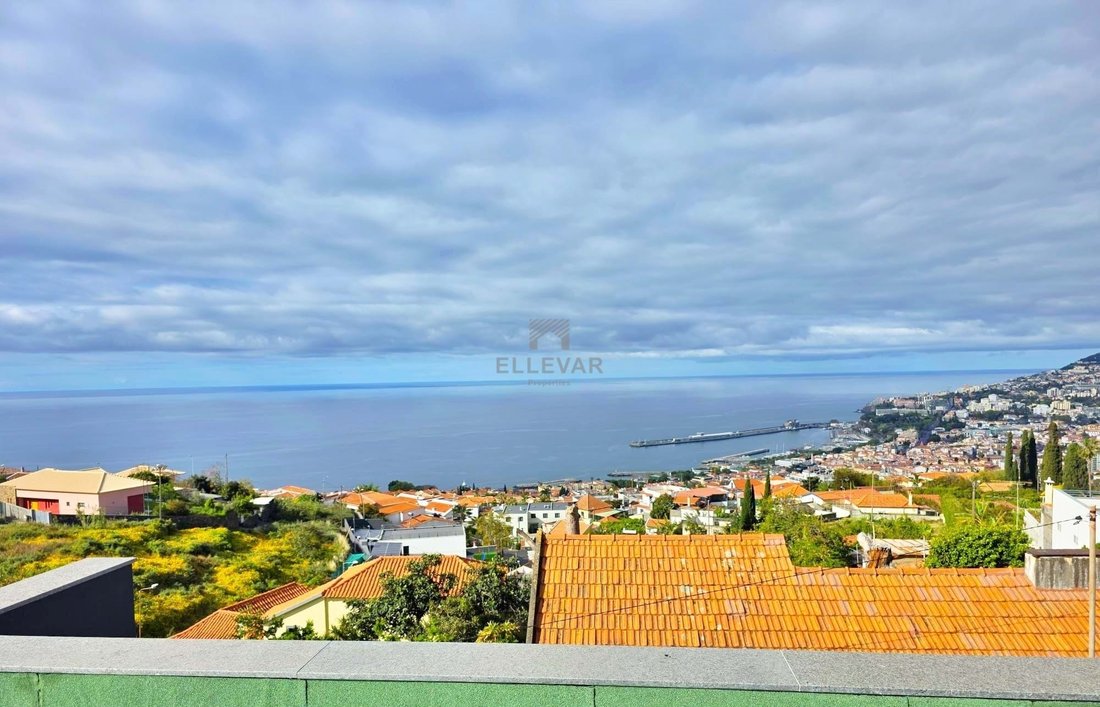 Villa in Santa Maria Maior, Madeira, Portugal 1 - 17895013