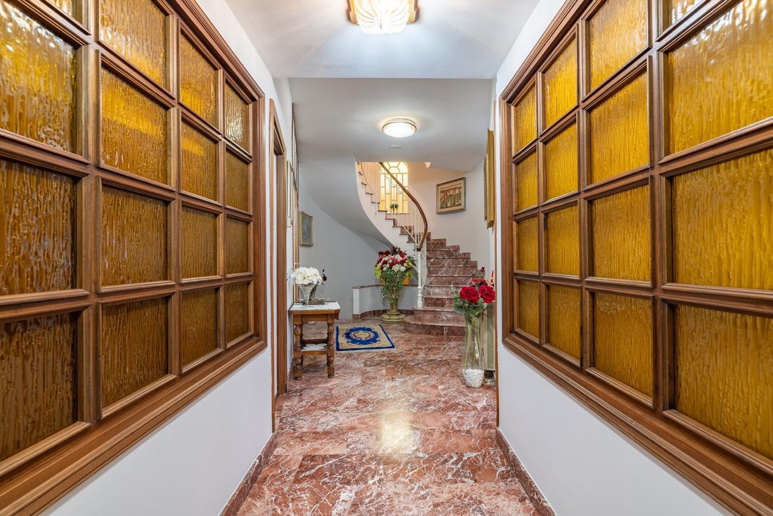 Villa in Bordighera, Liguria, Italy 5 - 17895077