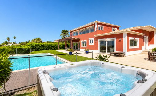 Villa in Praia da Luz, Algarve, Portugal 1