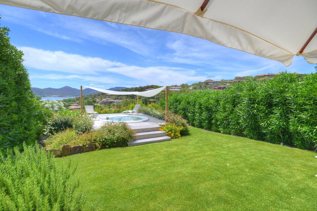 Villa in Porto Rotondo, Olbia, Sardinia 2 - 17133094
