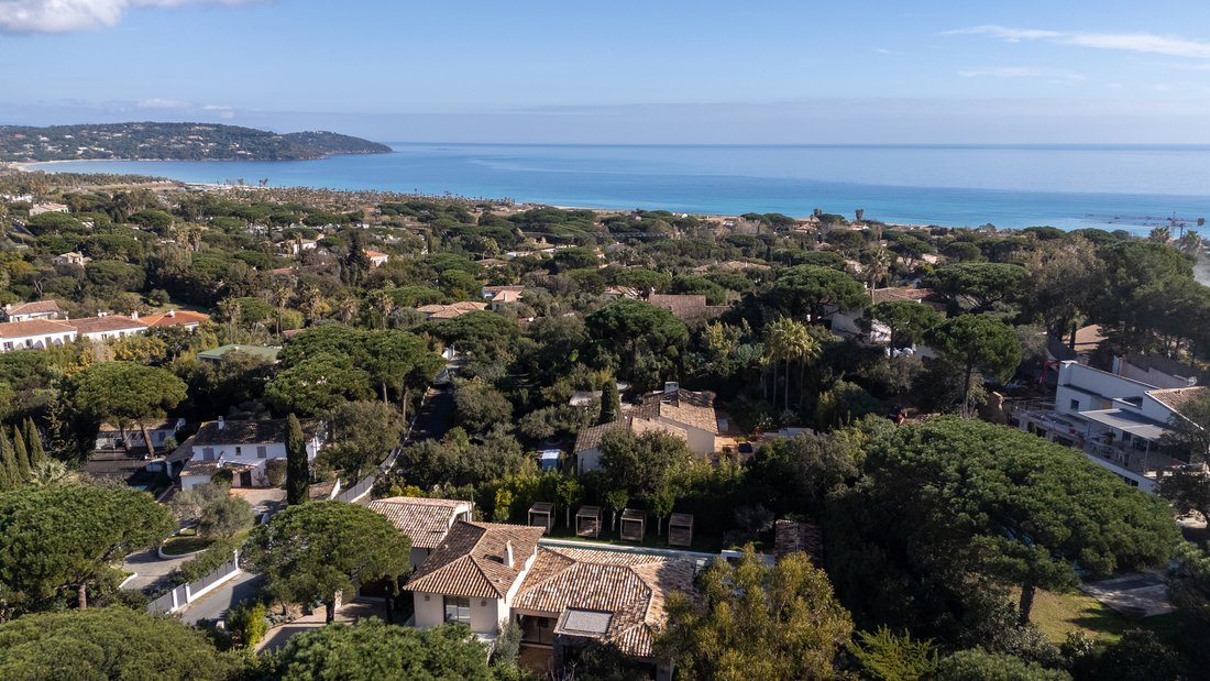 Villa in Ramatuelle, Provence-Alpes-Côte d'Azur, France 1 - 17302758