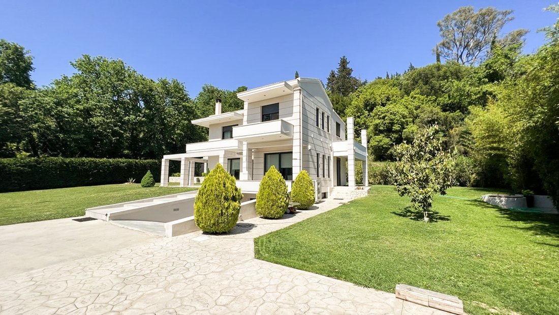 Villa in Corfu, Peloponnese, Western Greece and the Ionian, Greece 2 - 17895271