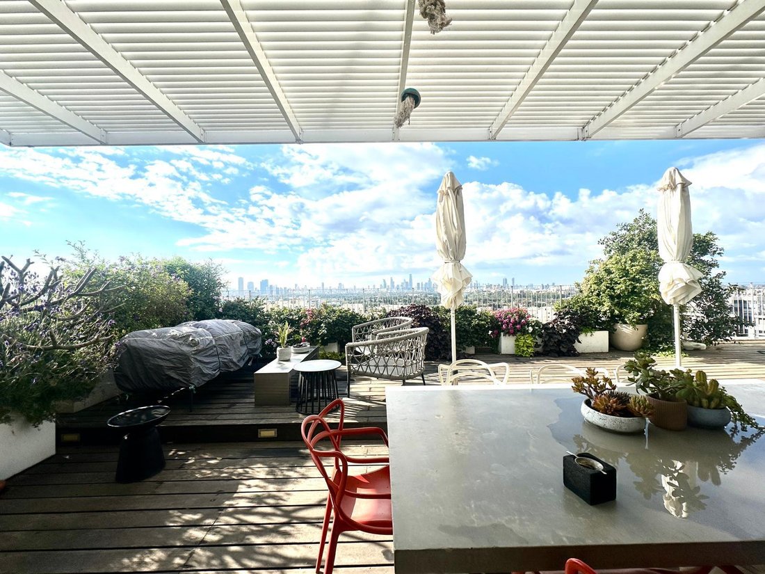 Penthouse in Ramat Hasharon, Tel Aviv District, Israel 2 - 17897202