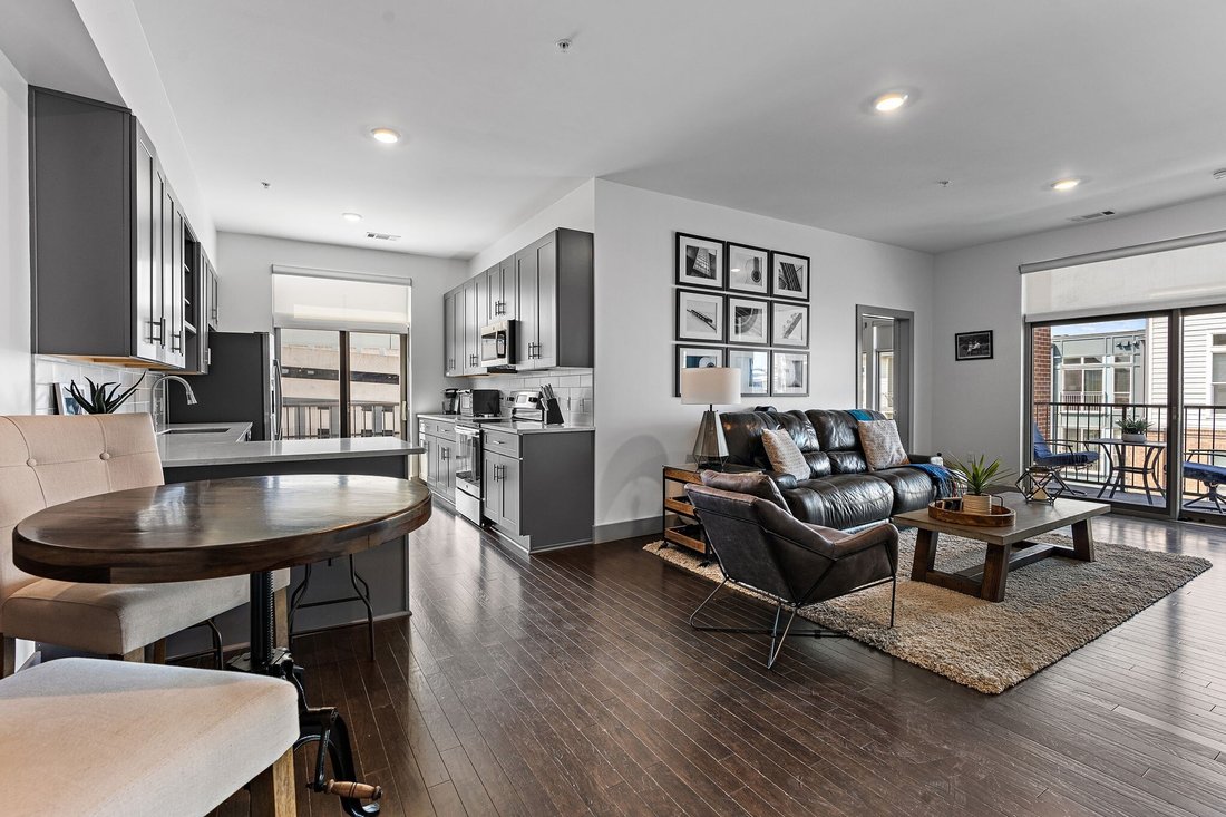 Condo in Nashville, Tennessee, United States 1 - 17901476