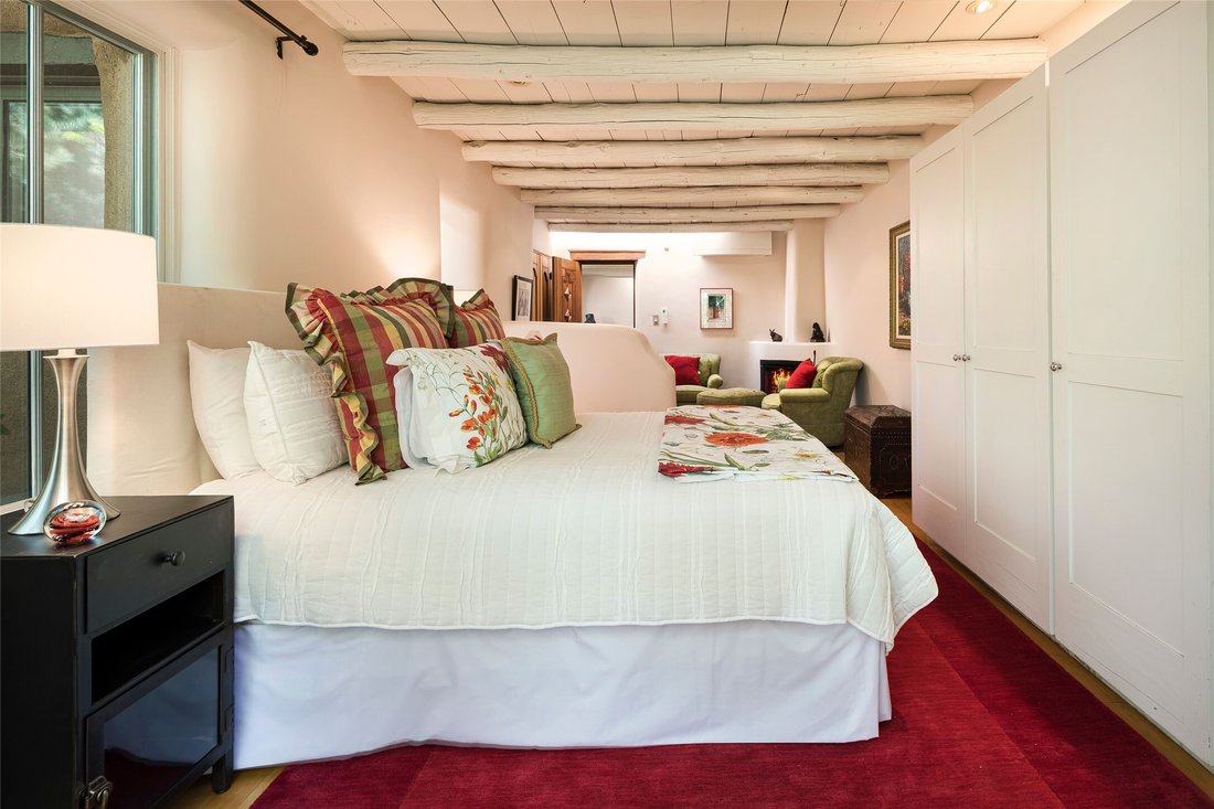 House in Santa Fe, New Mexico, United States 5 - 17897075