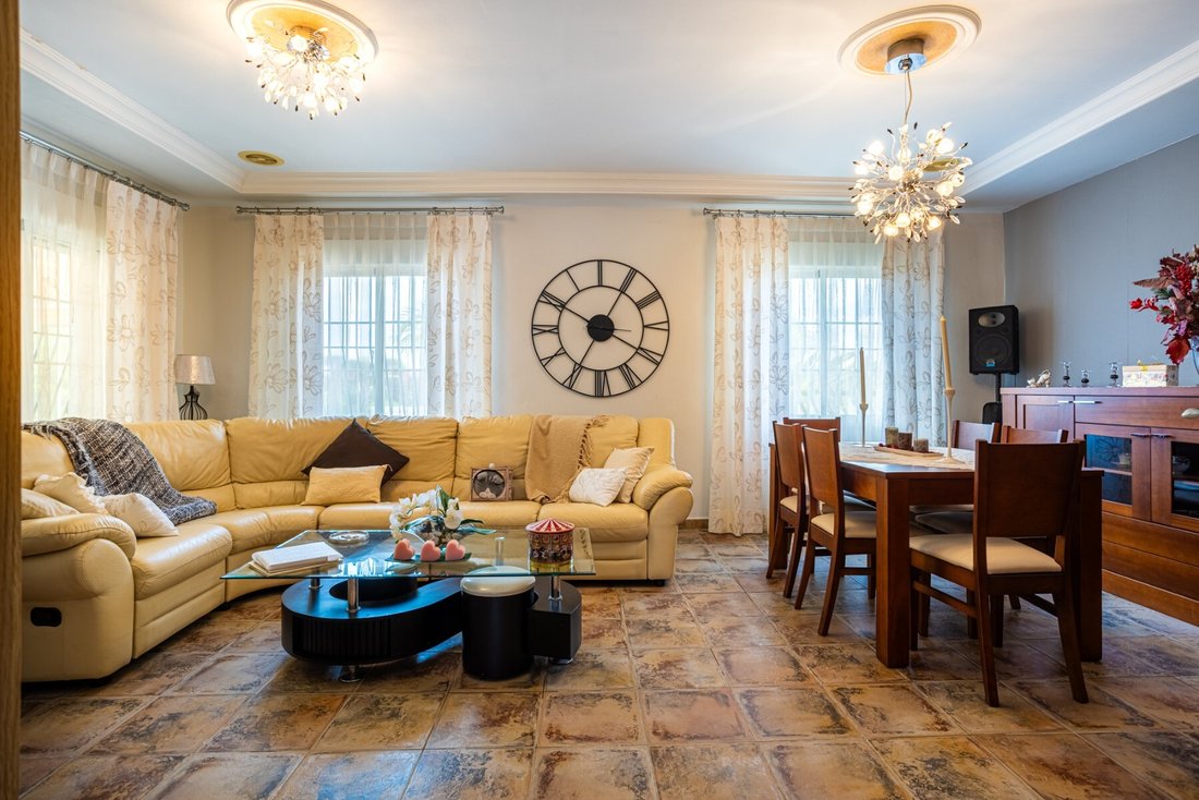Villa in Elx / Elche, Valencian Community, Spain 5 - 17900305