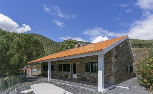 Finca en Freixo de Espada a Cinta e Mazouco, Distrito de Braganza, Portugal 1