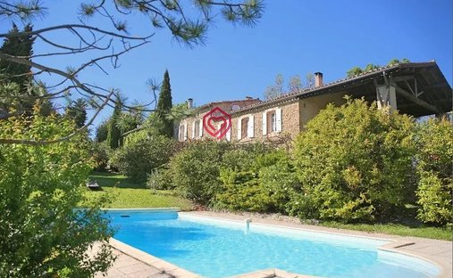 Estate in Les Fontanilles, Castelnaudary, France 1
