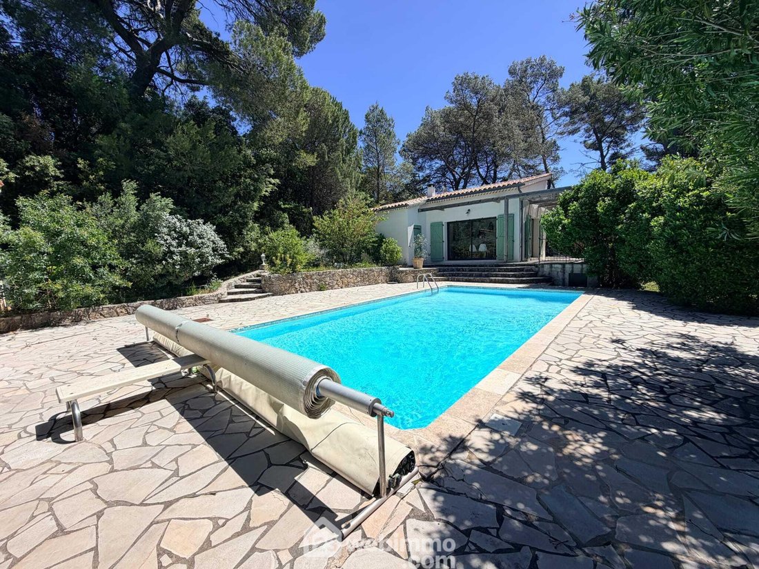 Villa in Le Thoronet, Provence-Alpes-Côte d'Azur, France 4 - 17825254
