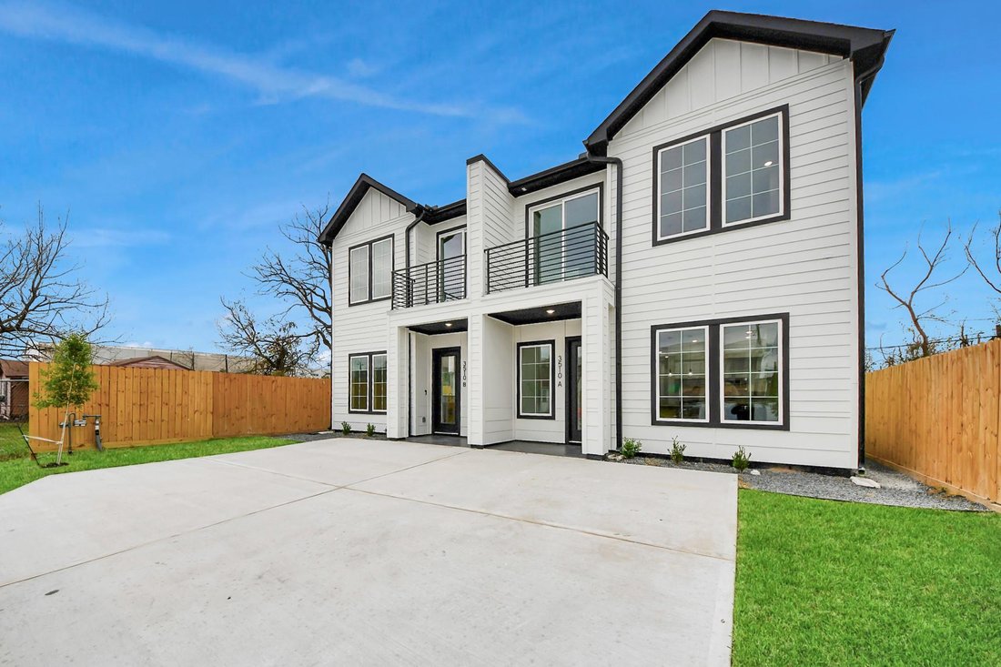 Houston, Texas, United States 3 - 17899819